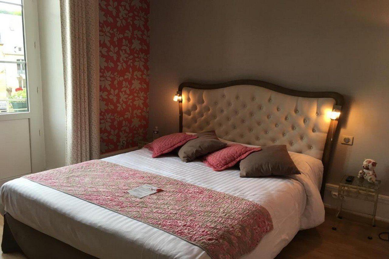 La Roseraie Hotel Restaurant 몽티냑 외부 사진