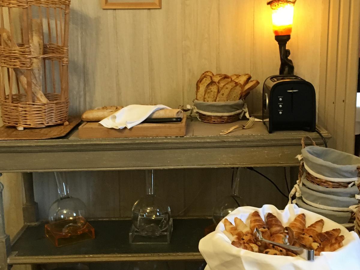 La Roseraie Hotel Restaurant 몽티냑 외부 사진